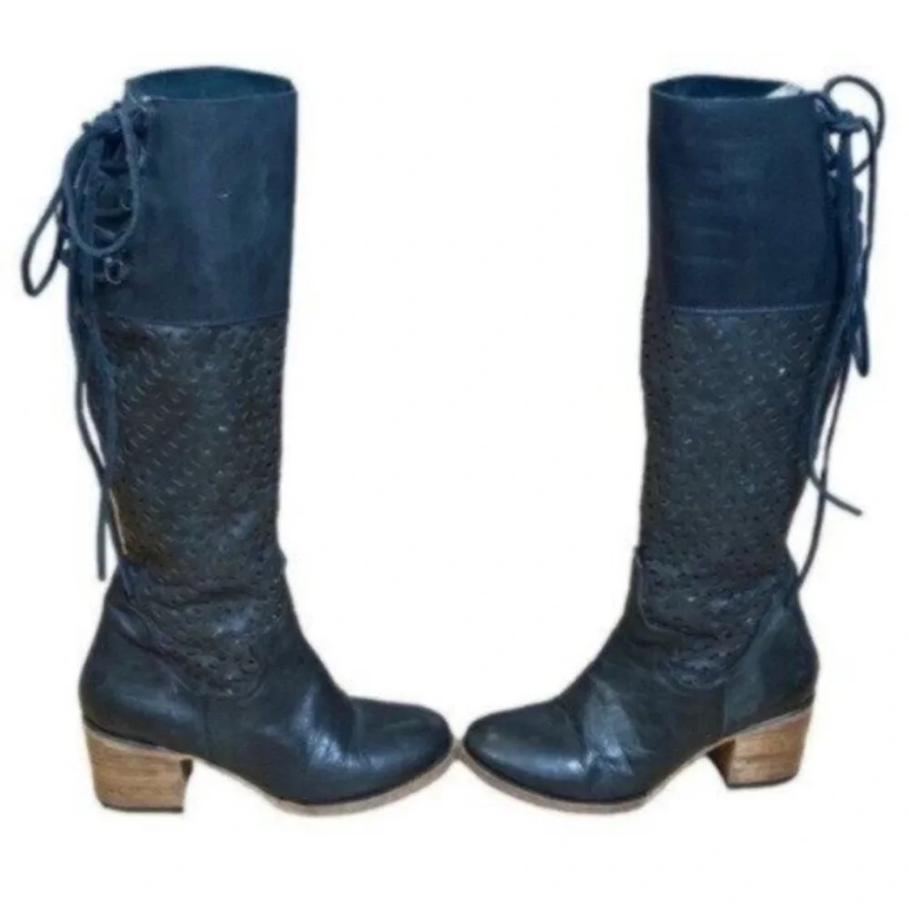 Freebird By Steven Black Creek Leather Perforated Lace Up Back Tall Boots NWOT 6